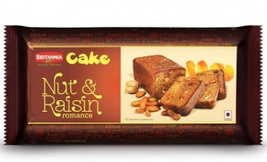 BRITANNIA CAKE NUT & RAISIN ROMANCE 160G